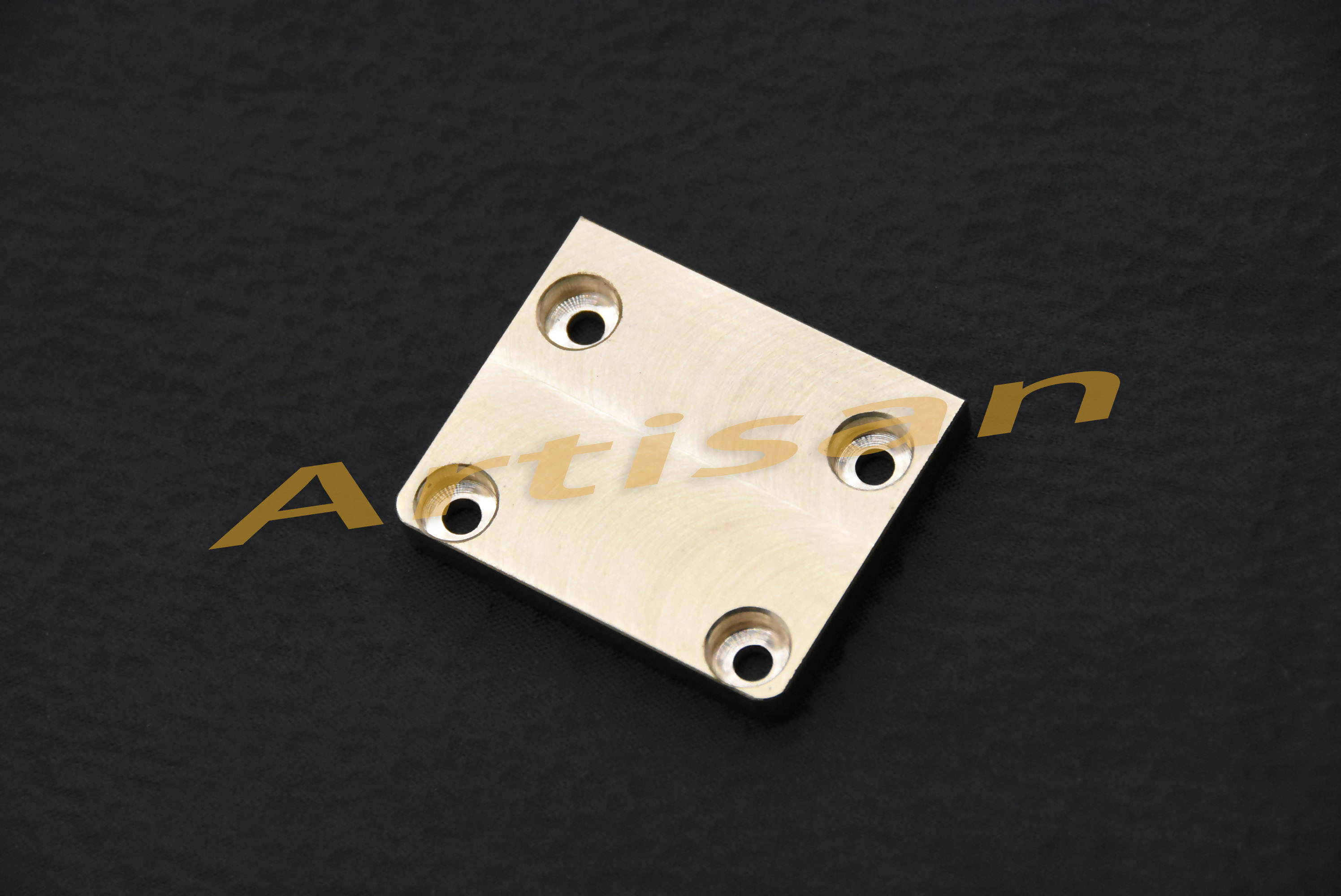 <strong>電子類(lèi)精密件加工：黃銅板</strong>