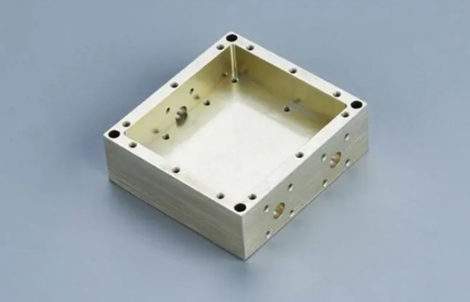 <strong>5G浪潮來襲：揭秘5G通訊產(chǎn)品配件精密加工新工藝，打造極致通信體驗(yàn)！</strong>